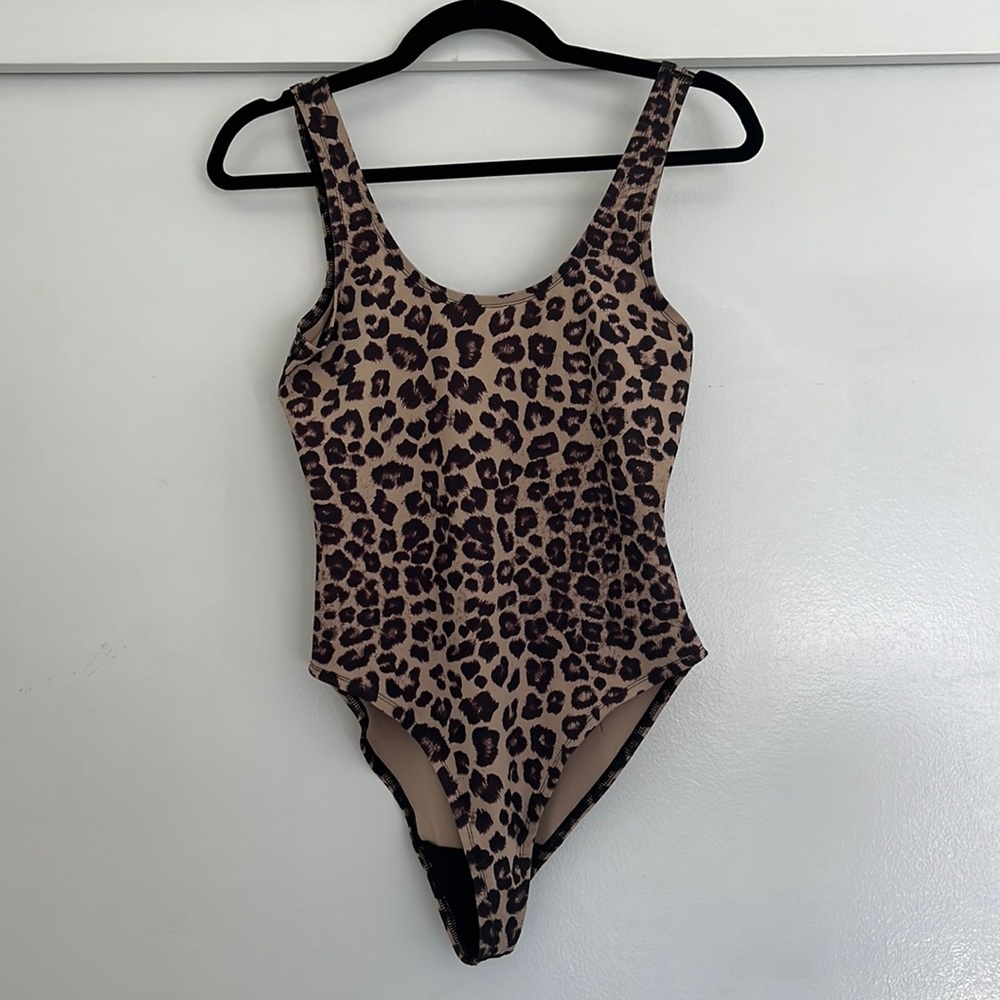 Good American cheetah/leopard body suit